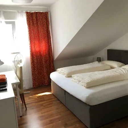 Sonnenhaus * Sindelfingen